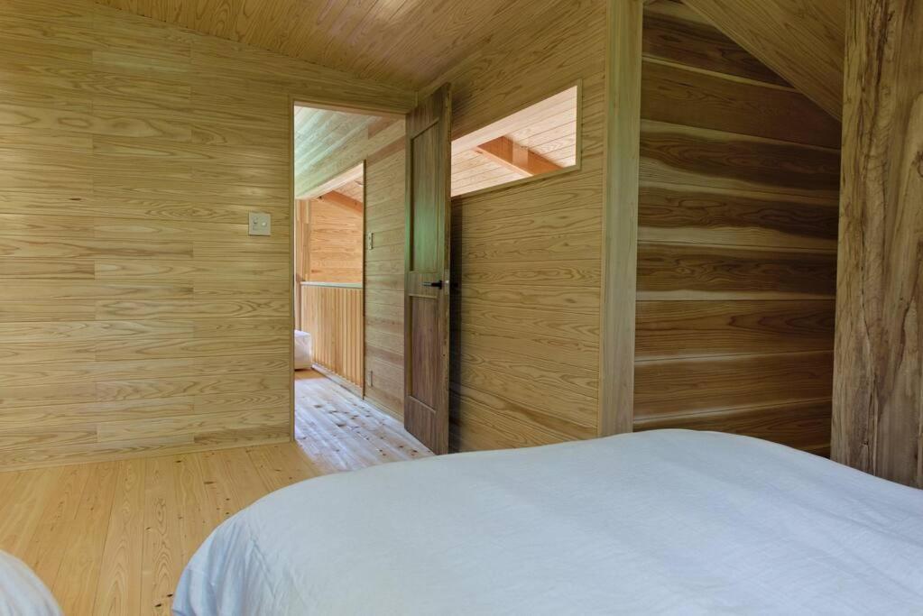 Hinoki No Ie - Cottage With Natural Hot Spring In A Cypress Bathtub Shika Luaran gambar