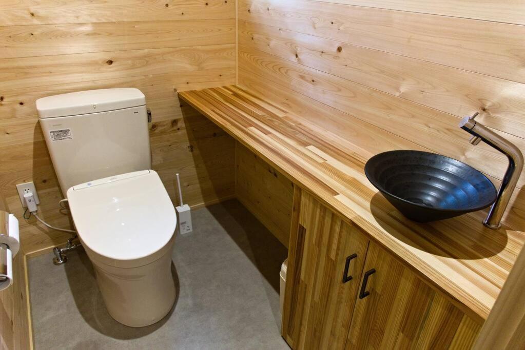 Hinoki No Ie - Cottage With Natural Hot Spring In A Cypress Bathtub Shika Luaran gambar